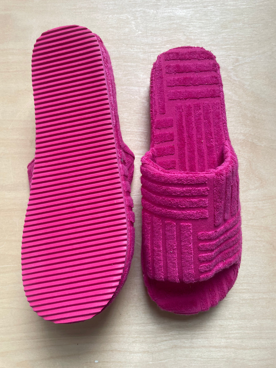 Toweling Slides