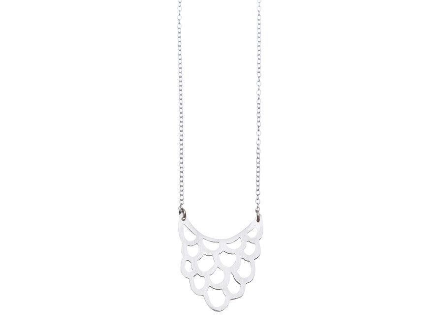 Frill necklace // 252