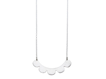 Frill necklace // 250