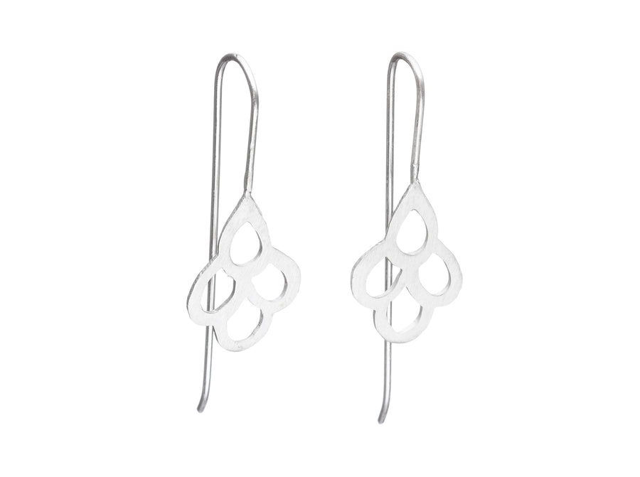 Frill earrings // 255