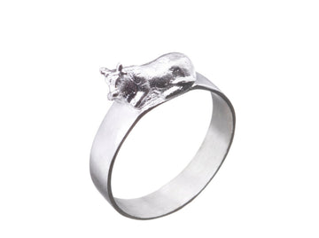 Sitting Cow Ring // 351