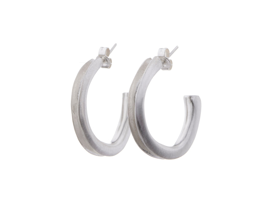 Hoop earrings // 888