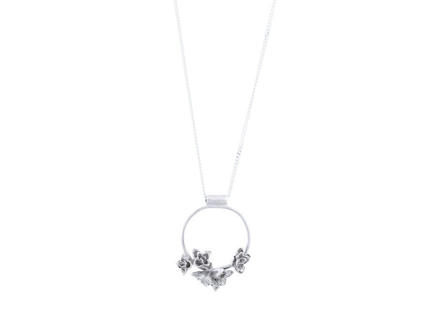 Flower necklace // 715